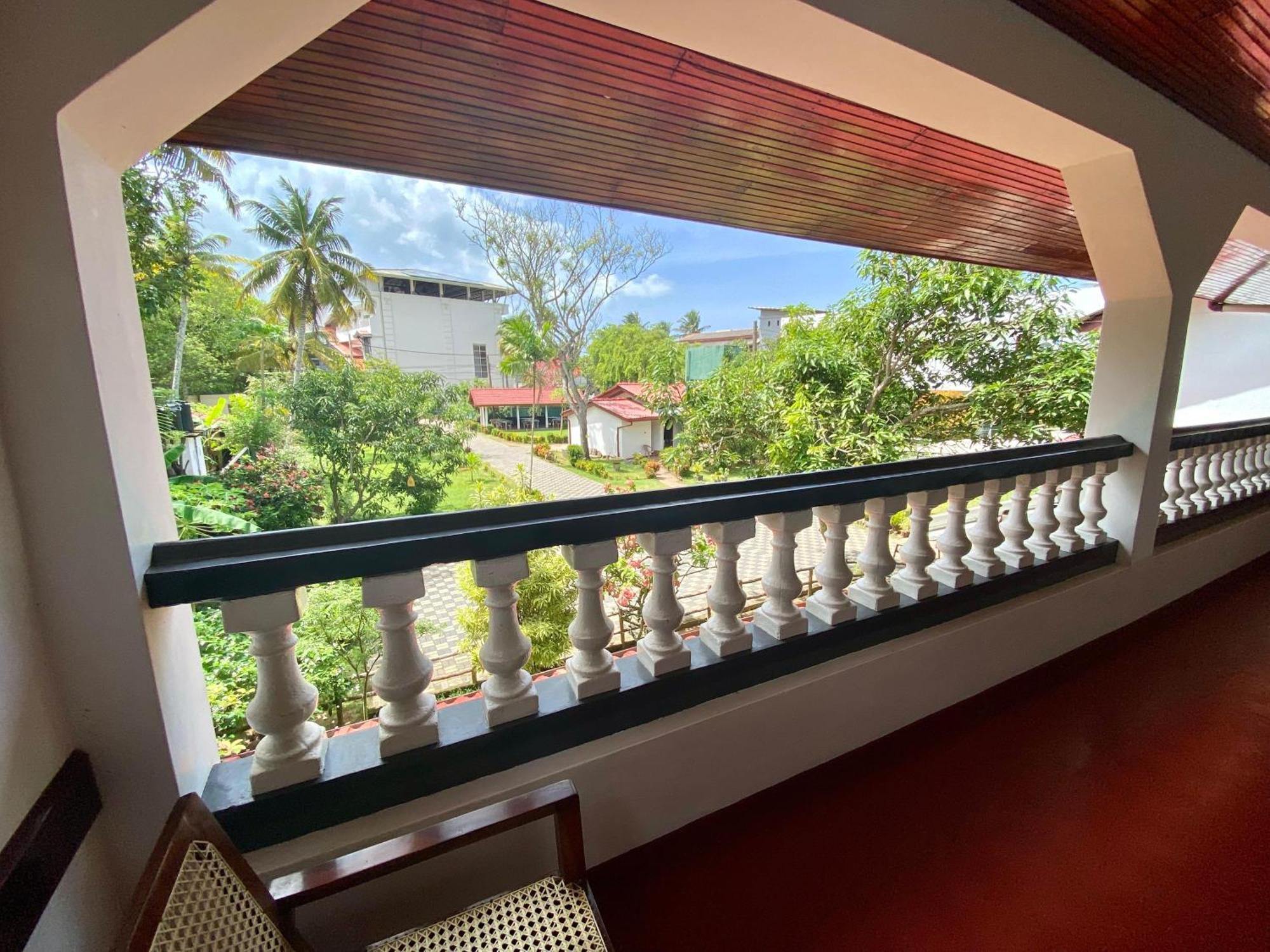 Hotel Tk Green Garden Matara Dış mekan fotoğraf