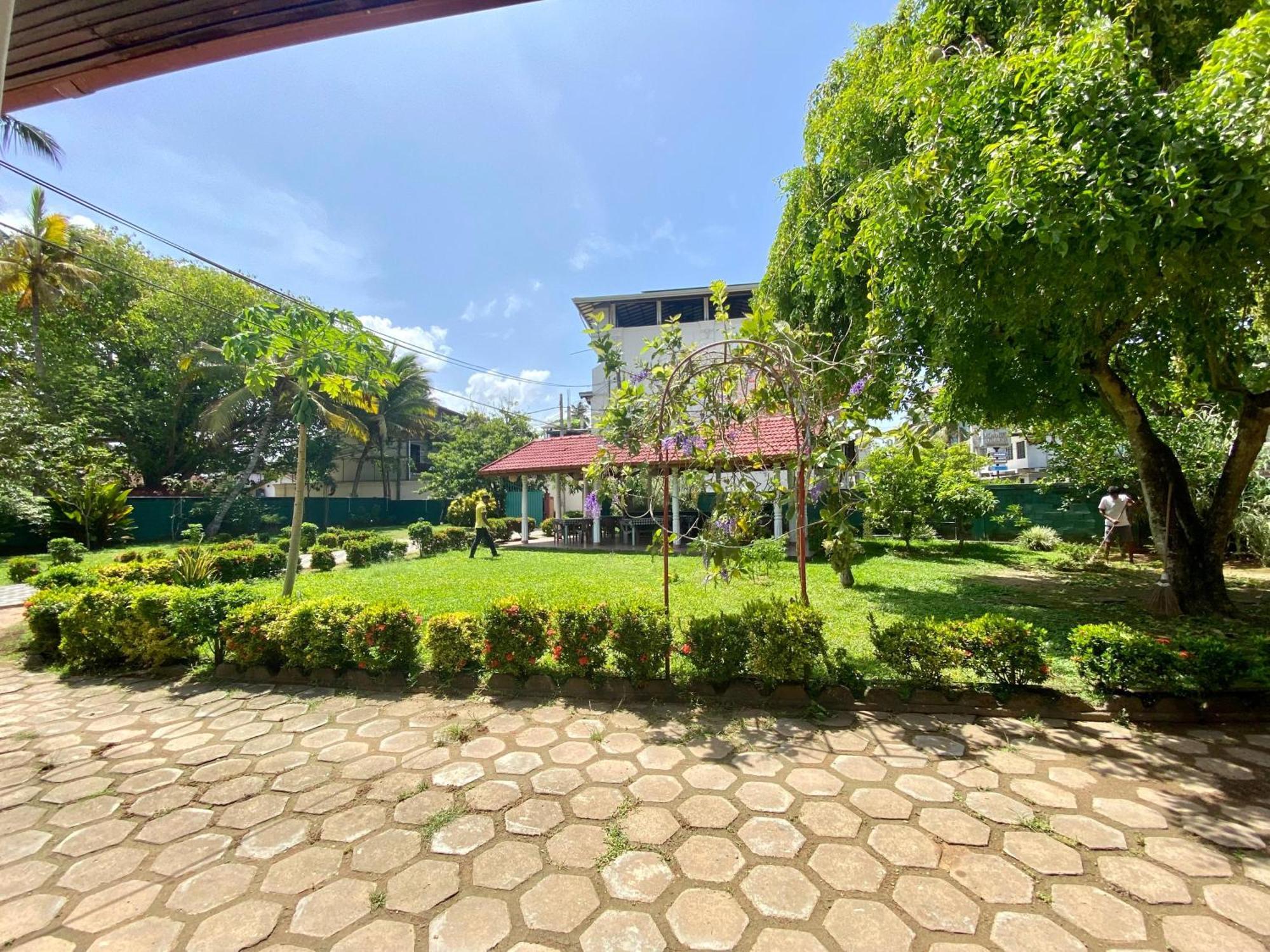 Hotel Tk Green Garden Matara Dış mekan fotoğraf